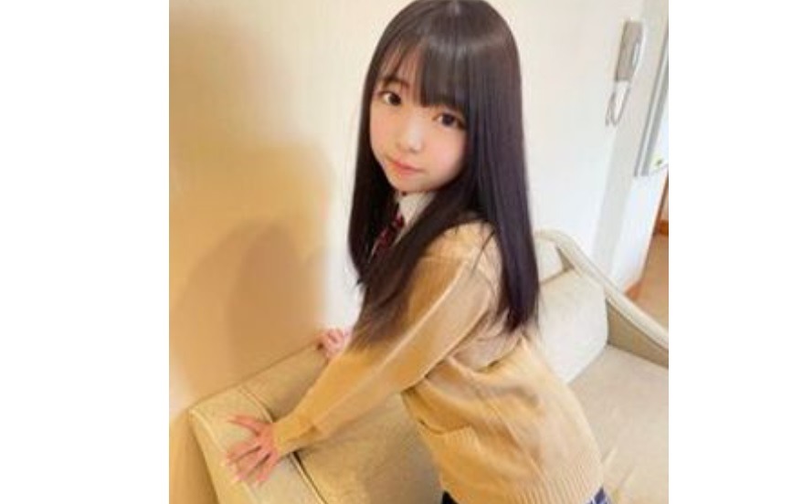 FC2-PPV-3363868 【限定５０本】大人へ背伸びをしたがるなのちゃん 封面