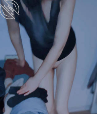 初中班主任于燕老师聚餐后被我带走剧情 封面
