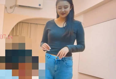 约炮微胖大四兼职外围妹-达达剧情 封面