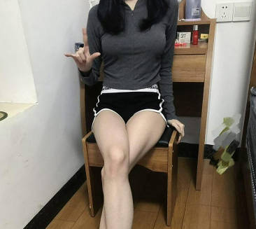 爱穿瑜伽裤的表妹剧情 封面
