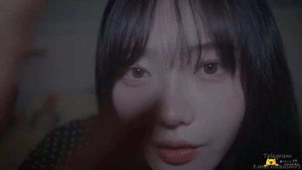 Nareun 最新ASMR福利舔耳舔手