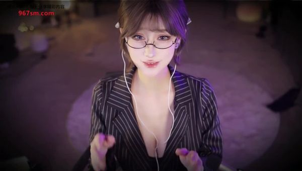 张爱玲 20241126同出差的女同事竟然对我做这种事