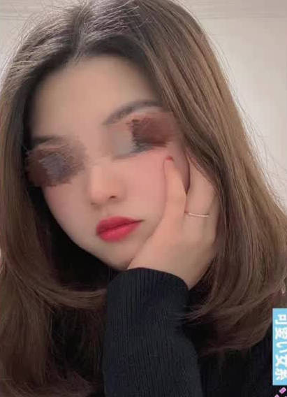 可爱的女网红剧情 封面