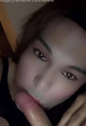 淫蕩少妇勾引大学侄子的狼人插剧情 封面