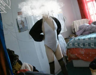 观音做莲的看着老妈浑圆的屁股剧情 封面