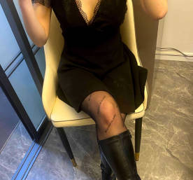 兄弟老婆为了抵债主动送上门给我操剧情 封面