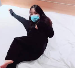 硬上邻居高中学生妹 封面