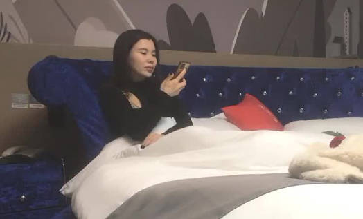 古月探花02-18妩媚黑丝小姐 封面