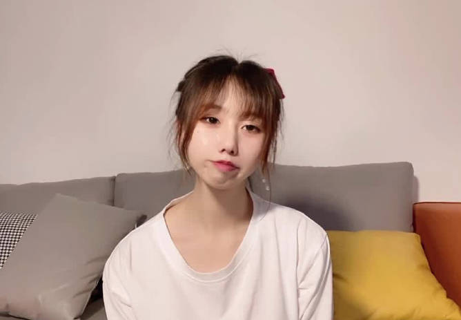 口爆吞精鸳鸯浴大作战-小桃 封面