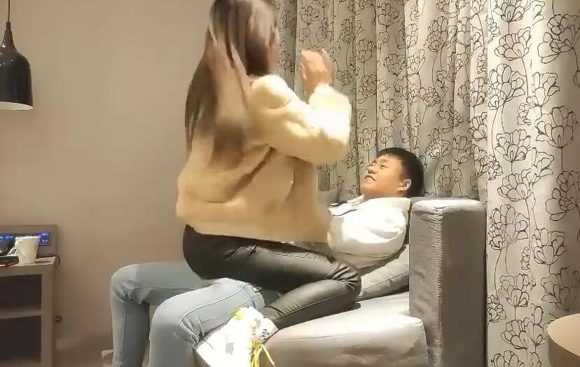 一屌极品寻欢01-17极品风骚御姐 封面