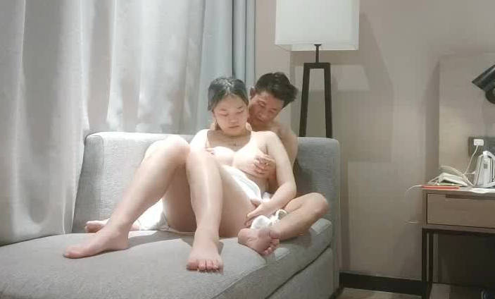 百里探花12-22丰满少妇 封面