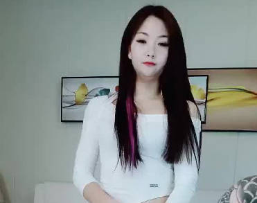 靓丽美模连续被男友操两次 封面