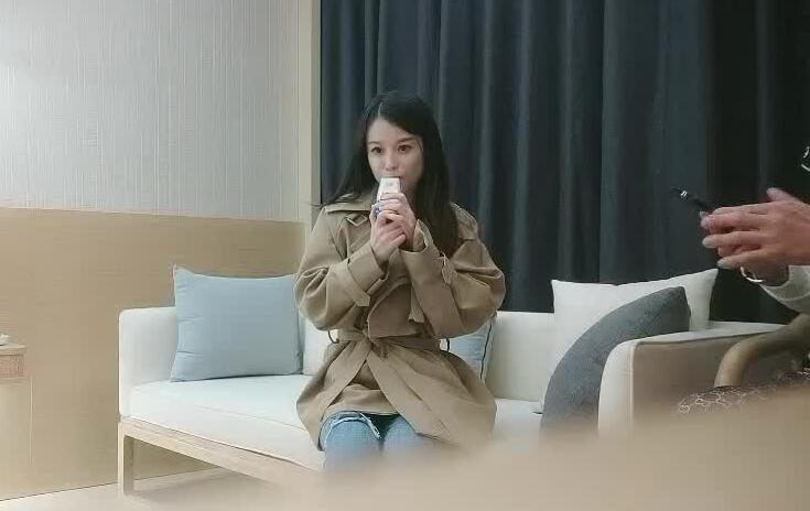 利哥寻花10-21邻家小姐姐 封面