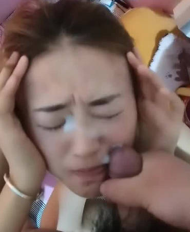 颜射借宿的女同学 封面海报