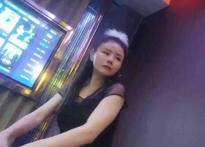 伟哥寻欢_09-17清秀技师 封面