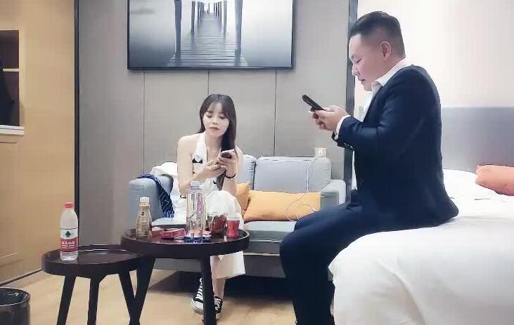 赵总寻花09-19极品淑女 封面海报