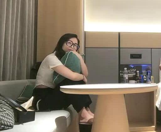 91约妹达人07-24和初中的同学约炮 封面