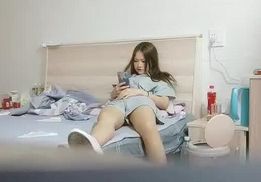 阿星探花09-07工厂苗条小姐姐 封面