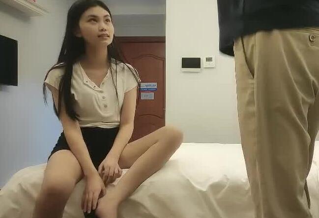 小马寻花08-20幼儿园兼职老师 封面