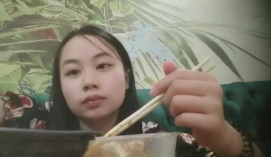 鸭哥出品08-17和清秀女孩约会 封面
