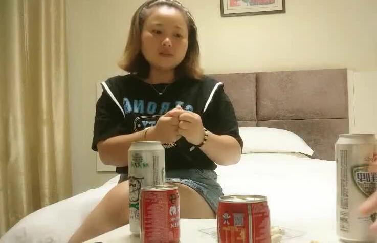 战狼探索良家09-06直播微信约炮少妇 封面