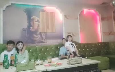 歌厅探花07-03JK小萝莉 封面