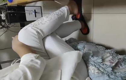 全程勾引骚货嫂子实录 封面