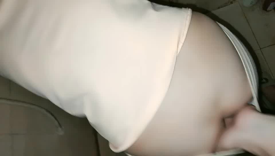 调戏读大学的表妹 封面