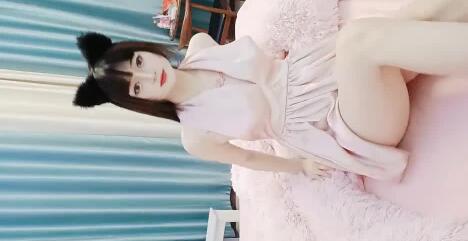 小姐姐十九05-13学校越来越厉害 封面
