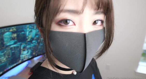 玩偶姐姐甜美游戏陪玩3痴情宅男富二代掏心掏肺 封面