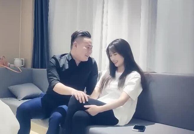 赵总探花04-15兔牙小美女 封面海报