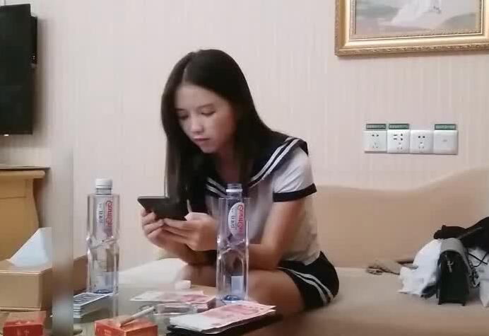 91沈先生03-29水手服之夜 封面