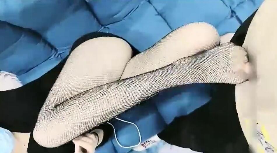 技术博主02-14大奶黑丝美女 封面