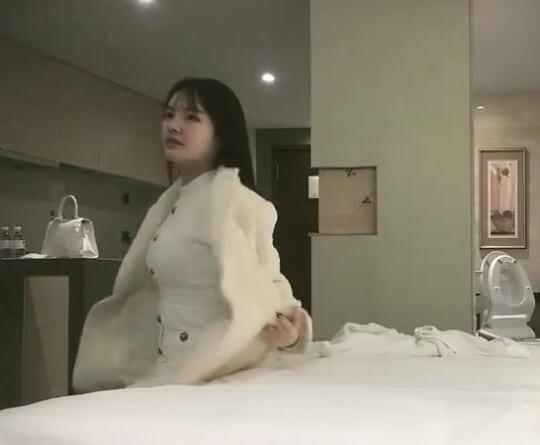 探花郎李寻欢12-29极品名媛 封面