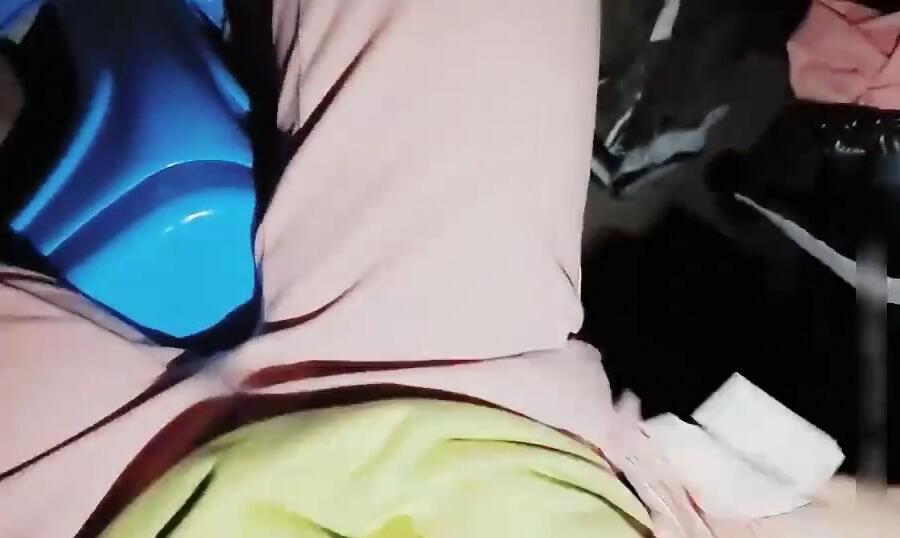 叔叔性骚扰侄女 封面