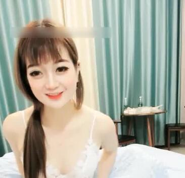 小姐姐19岁03-31被哥哥的肉棒插 封面