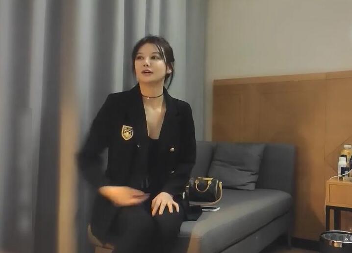 步宾探花02-07极品外围女像沈梦辰 封面