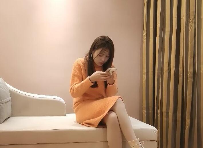 一屌极品寻欢12-26服务态度很不好的高级鸡 封面