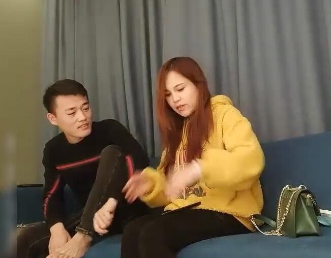 西门探花12-24约操兼职少妇最后被发现在偷拍 封面