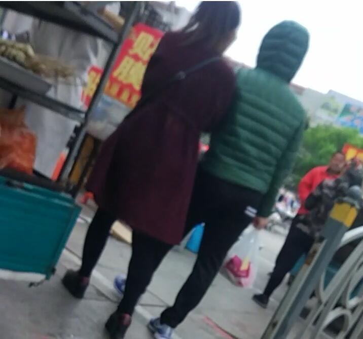黑虎喷射之喷洒情侣红衣后背一身 封面