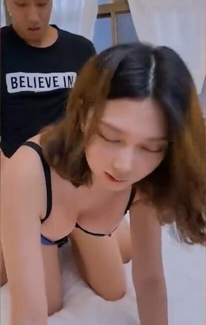 MDXS-0010 性感继母成人教育 封面