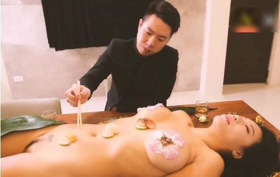 蜜桃PM0012女体盛宴-氛氛 封面海报
