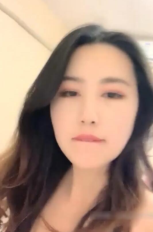 爱鸡的白白12-6马上位被操 封面