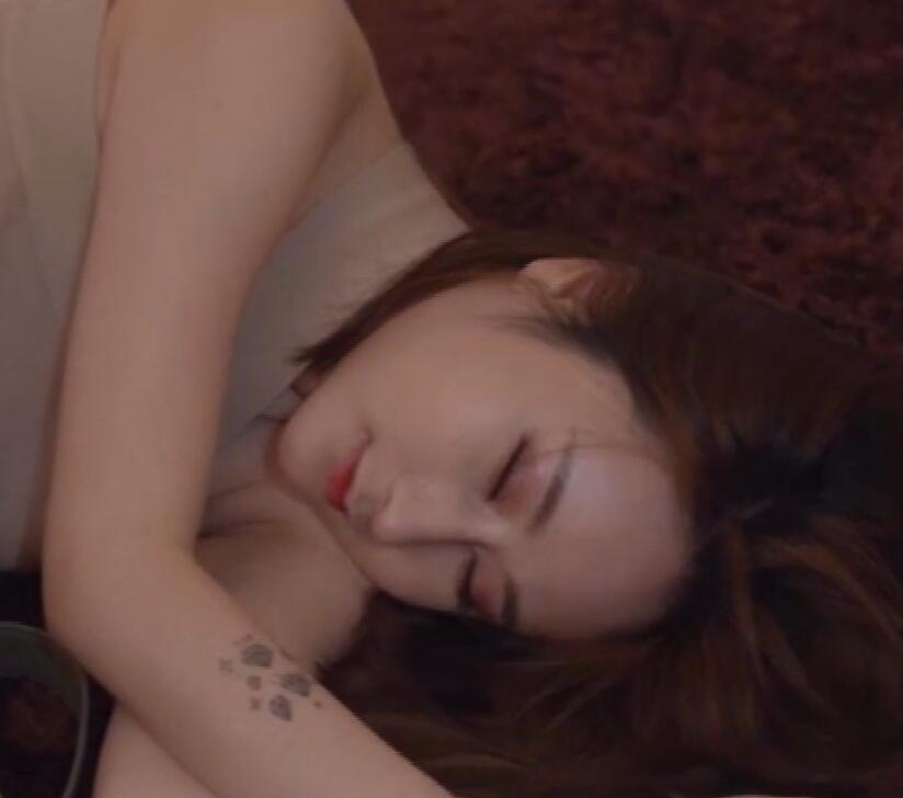 醉酒欲女鄰居意外進錯房 封面