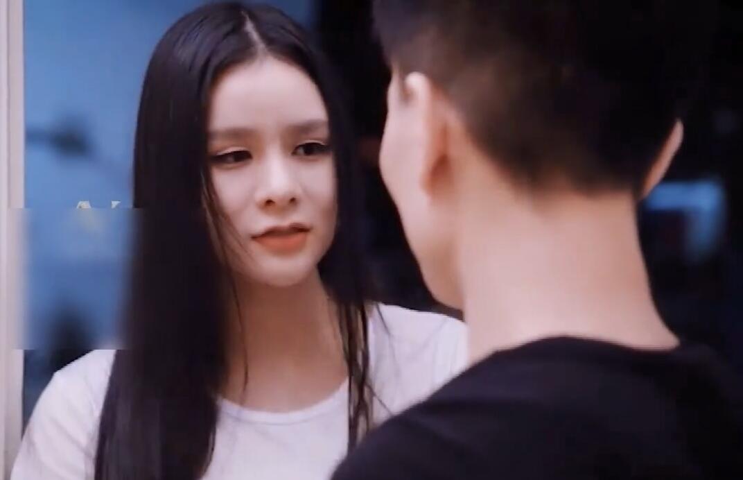 前女友分手找安慰前男友把屌送 封面