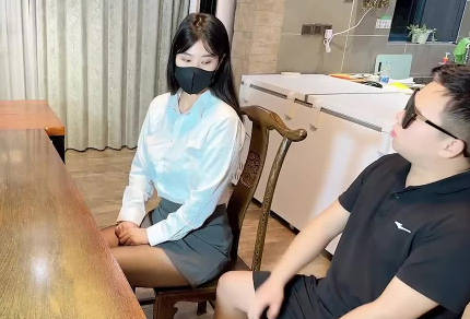 职场升职记将骚穴内射满浓精-奶咪酱 封面