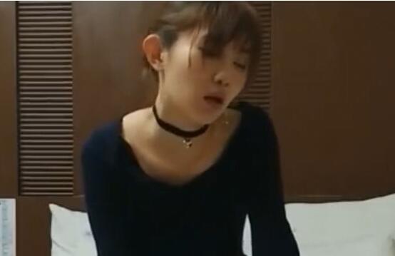 有个学舞蹈的女友就是幸福 封面