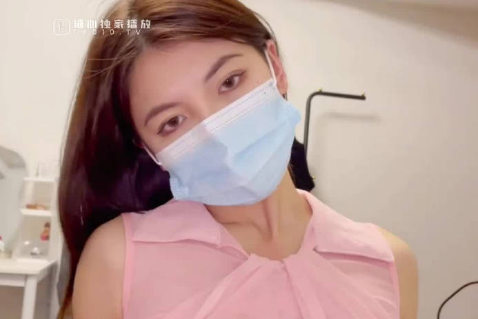 性瘾欲女的叫醒服务 封面