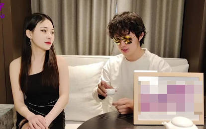 后妈婚内出轨儿子激情乱伦-糖糖 封面