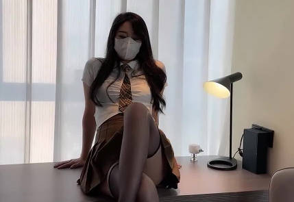我的黑丝JK女友-西门庆 封面
